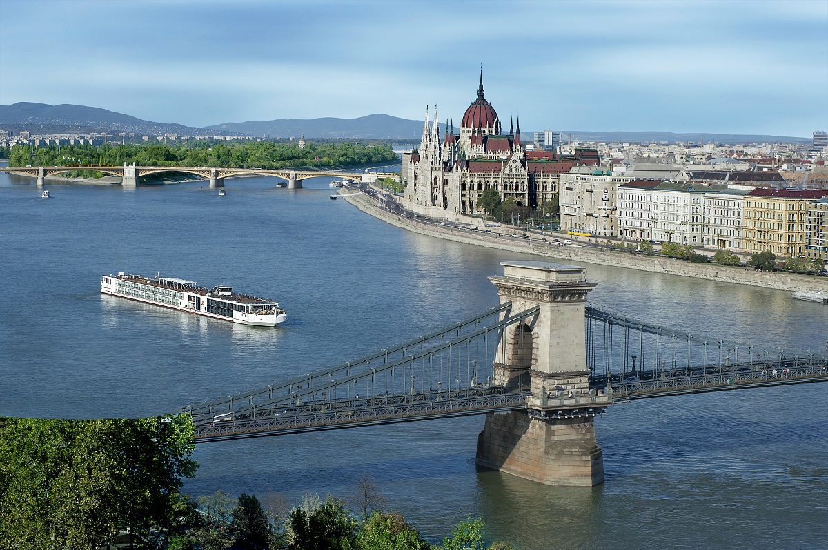 Viking Longship in Budapest