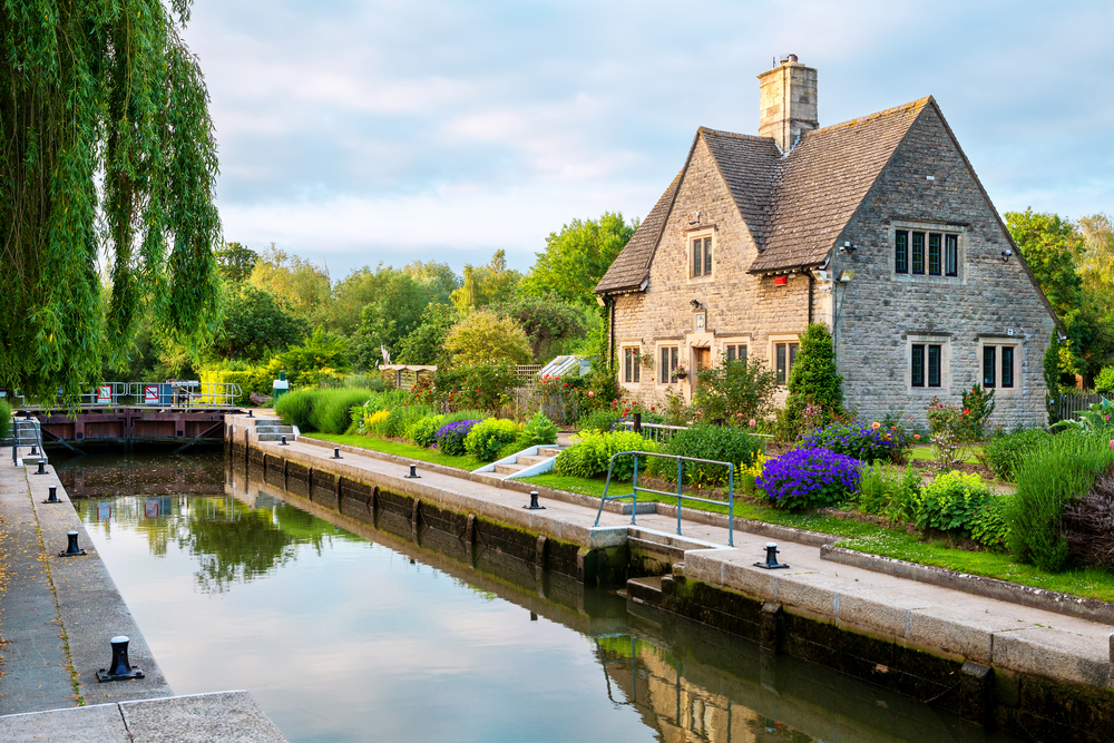 Iffley Lock on the River Thames