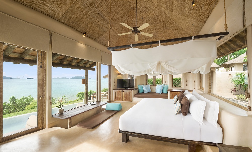 Seaview Pool Bedroom - The Naka Island