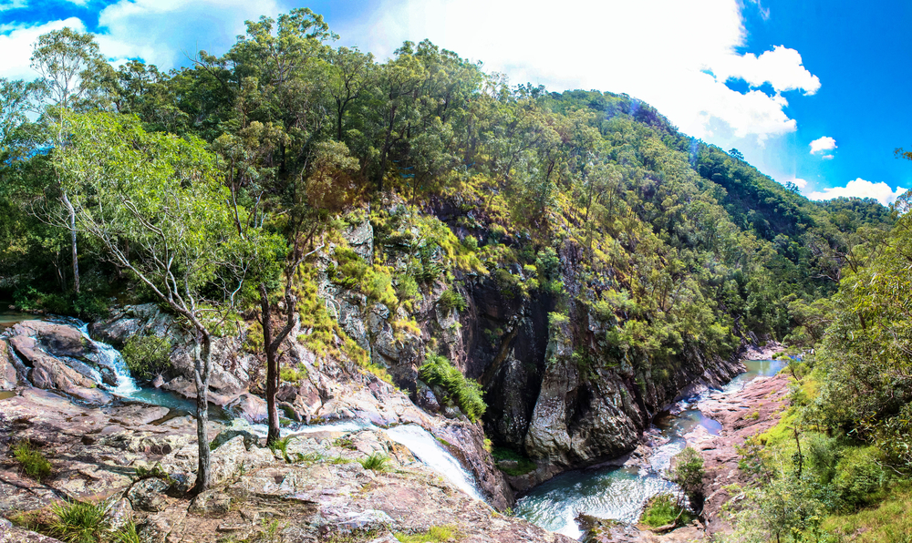 Cedar Creek Falls