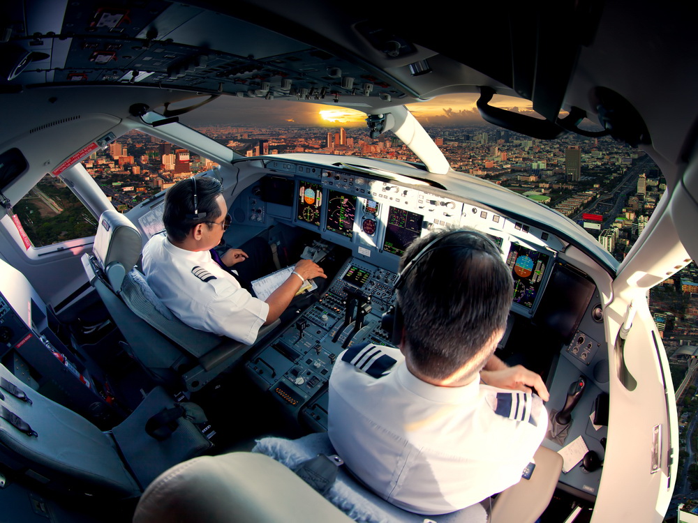 Man jumps from moving plane after trying to breach cockpit