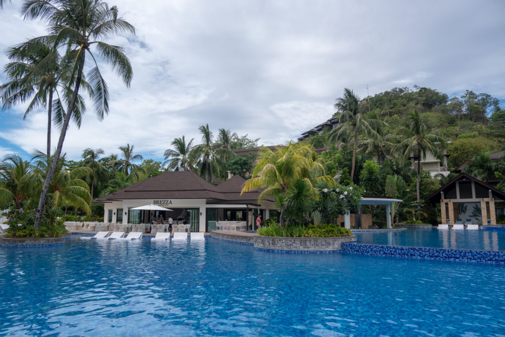 movenpick-resort-spa-boracay