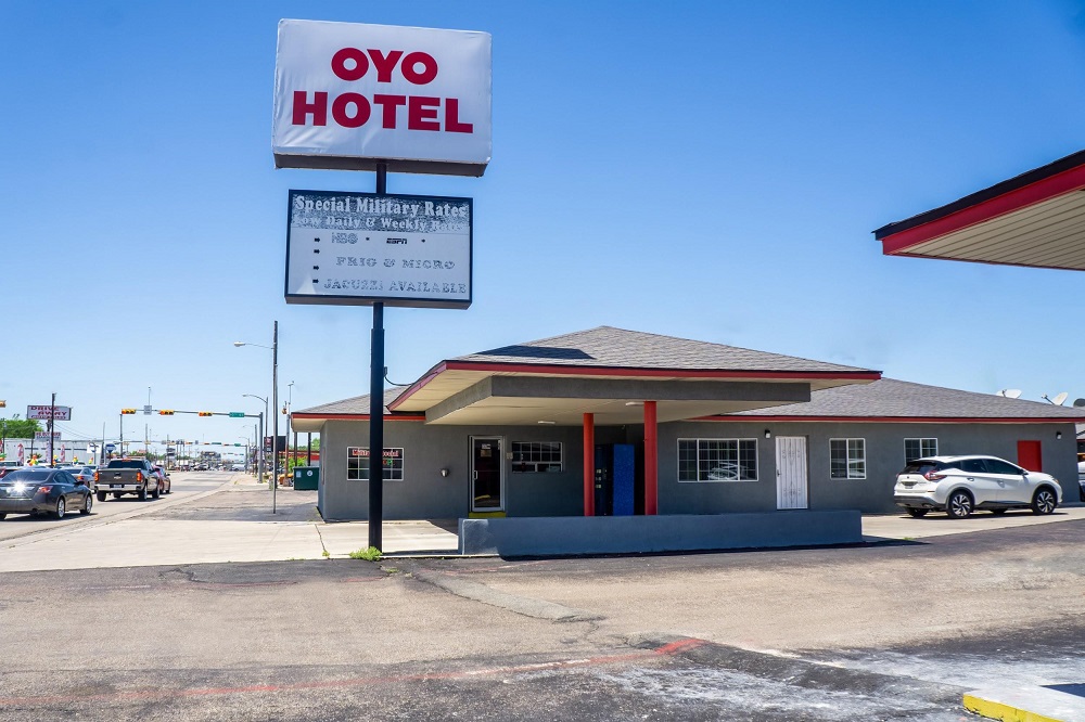 OYO Hotel - US