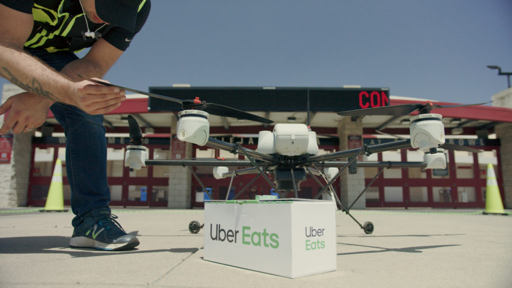 Solskoldning selvmord Politisk Uber Eats tests food delivery via drones