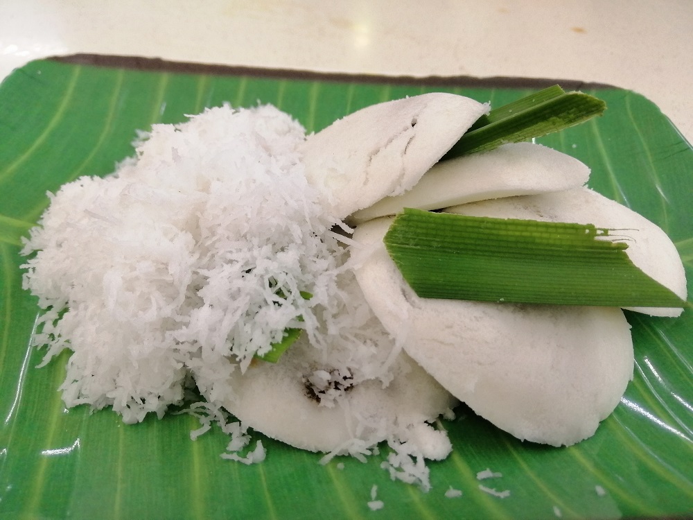 Putu piring near me