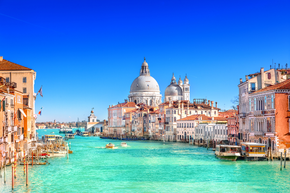 venice italy tourist restrictions