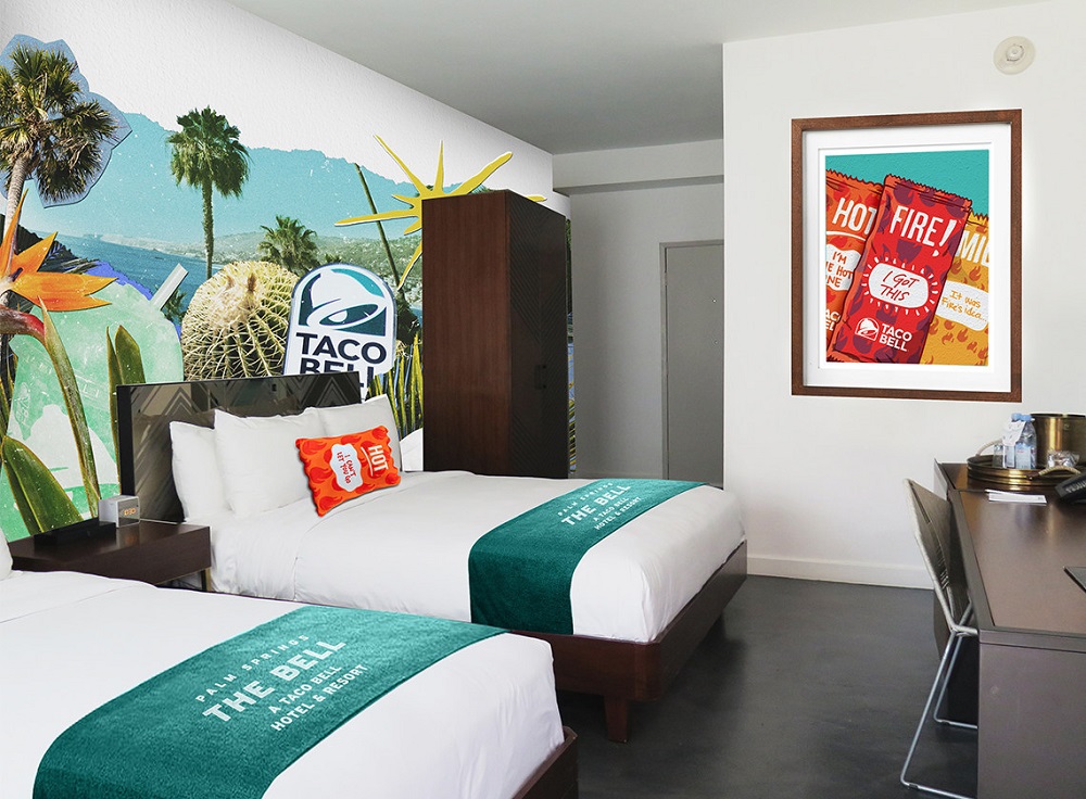 The Bell - Taco Bell hotel