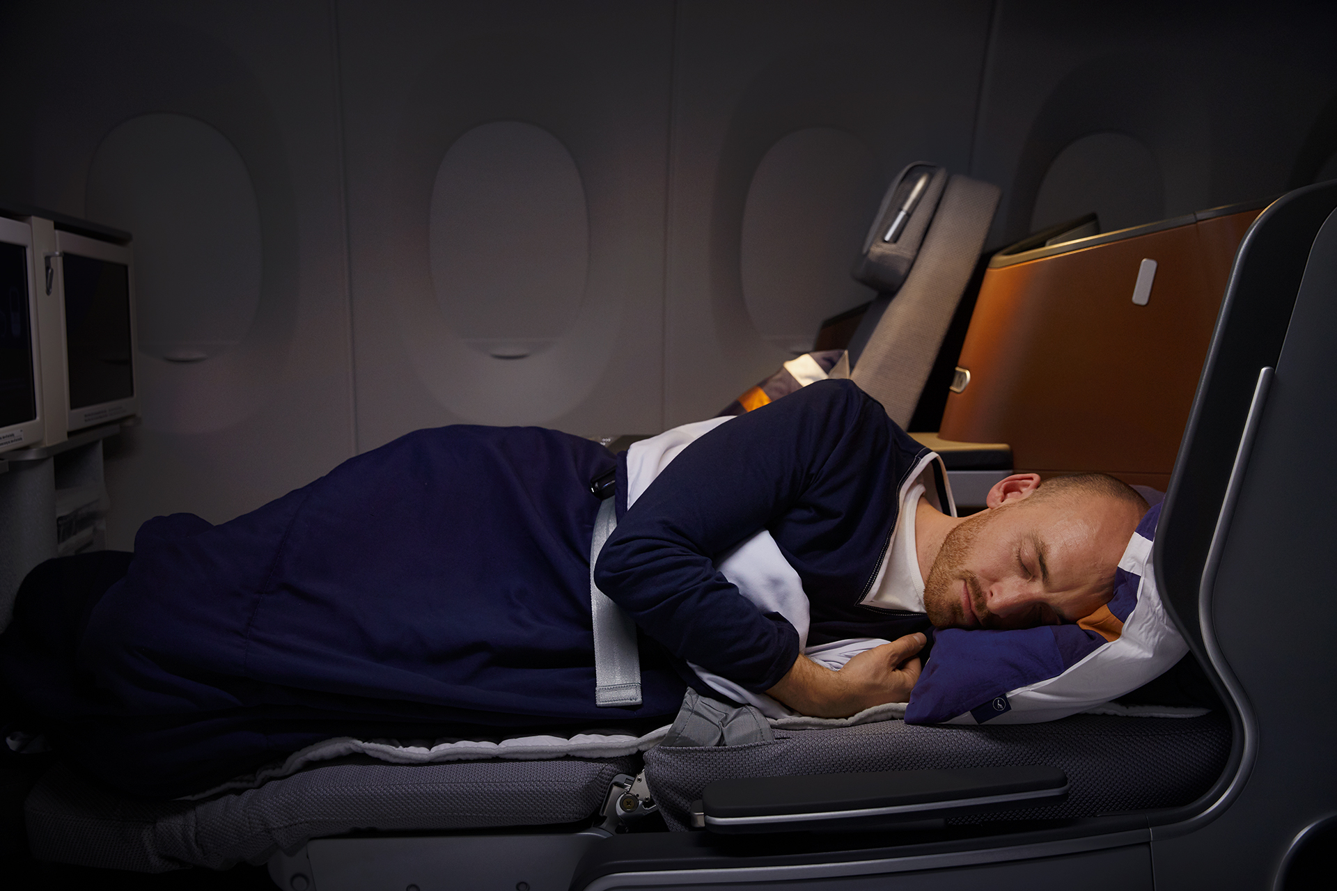  Lufthansa Business Class