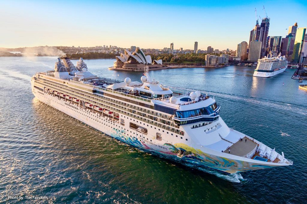 Explorer Dream - Dream Cruises - Australia