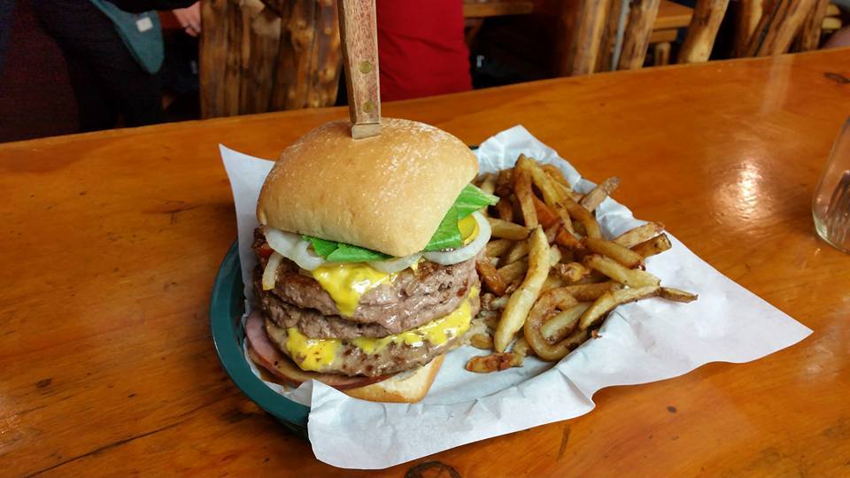 US road trip burger odyssey: Gwins lodge 2