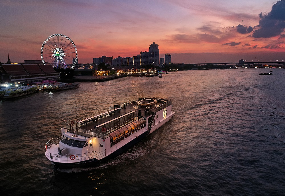 Banyan Tree Bangkok - Saffron Cruise
