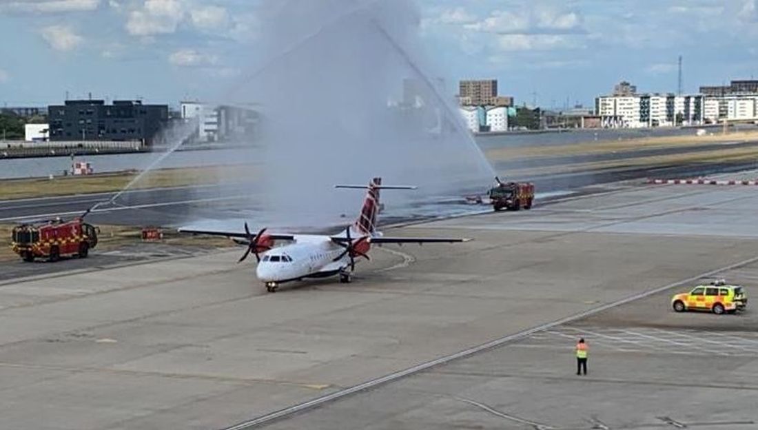 London City Airport Reopens