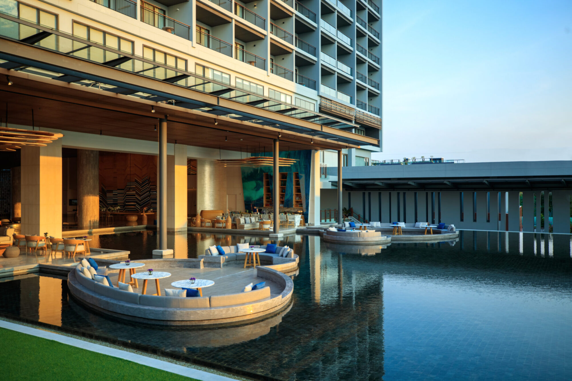 Renaissance Pattaya Resort & Spa Unveils Interior Design