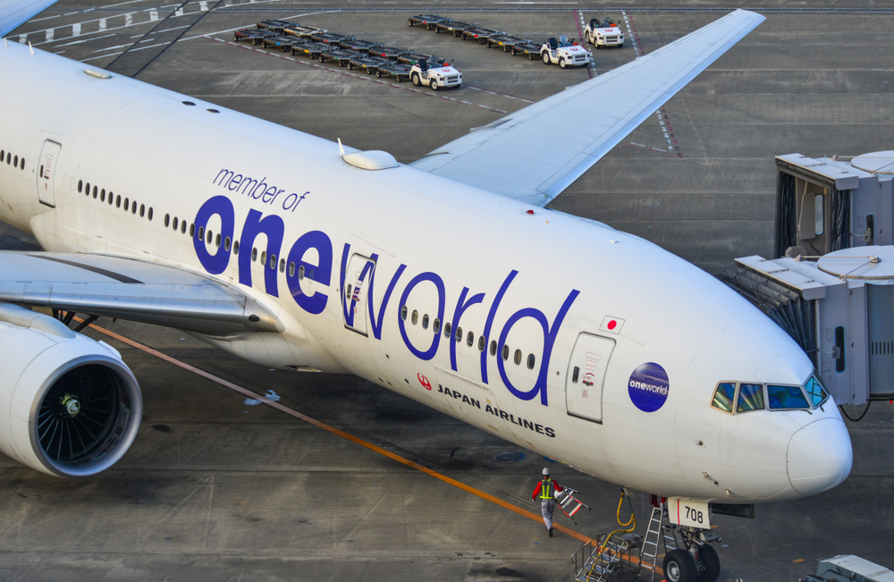 Oneworld in talks with several airlines to join the alliance