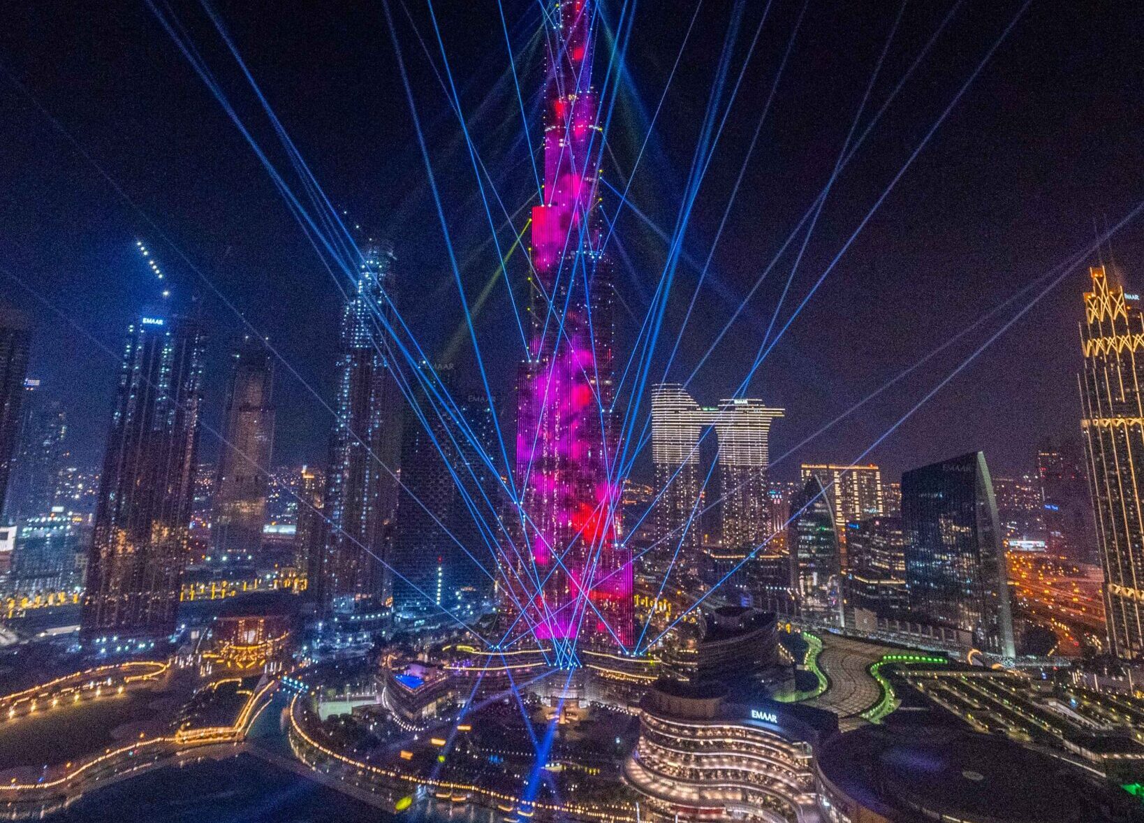 Ultimate Tigge trojansk hest World of Colour! Burj Khalifa's newest LED show illuminates Downtown Dubai's skyline Ultimate Tigge trojansk hest World of Colour! Burj Khalifa's newest LED show illuminates Downtown Dubai's skyline