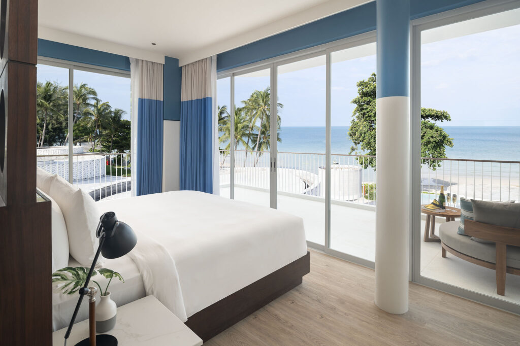 Avani Chaweng Groovy Sea View Suite Bedroom