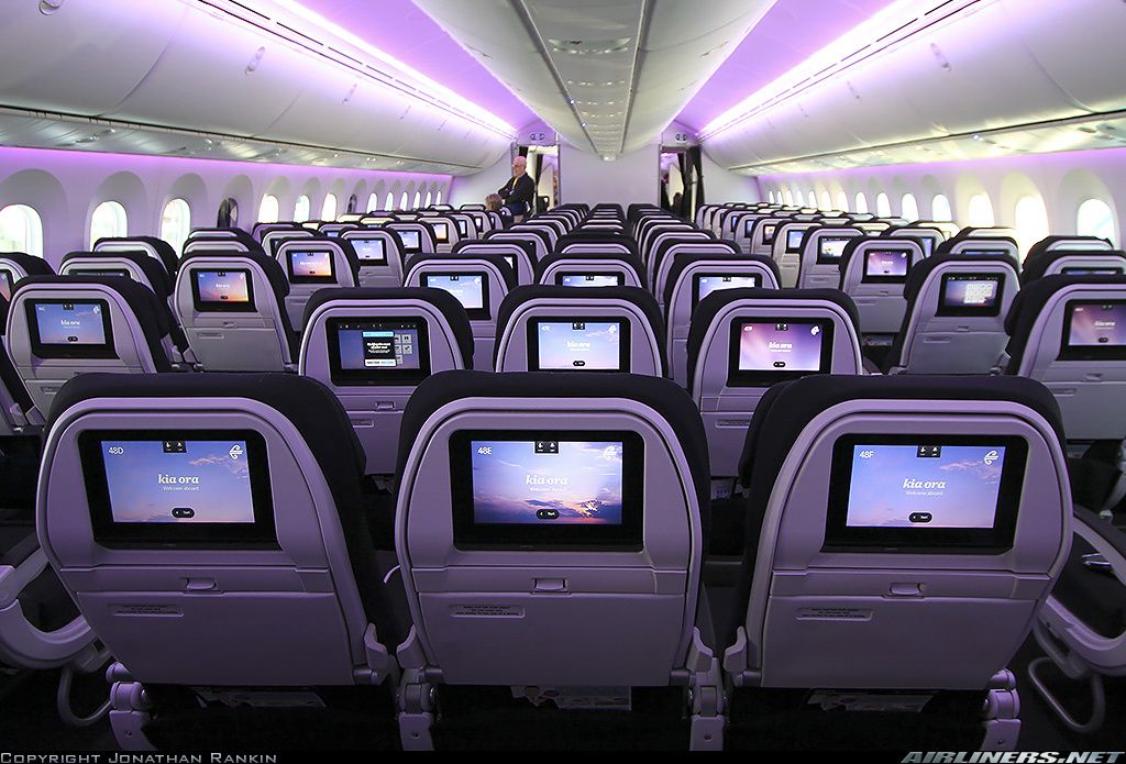 economy class seating Air New Zealand Boeing 787-9 Dreamliner. 